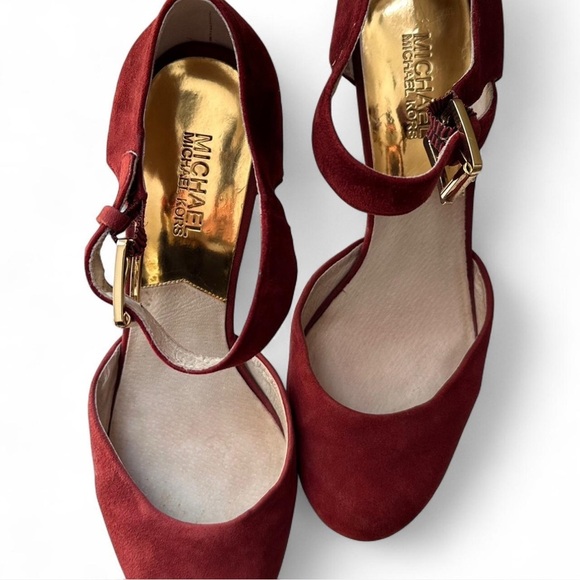 MICHAEL MICHAEL KORS Suede Platform Heels Pumps Almond Toe size 9.5 - Picture 2 of 8